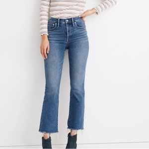 Madewell cali Demi boot cut jeans raw hem womens 26 medium wash
